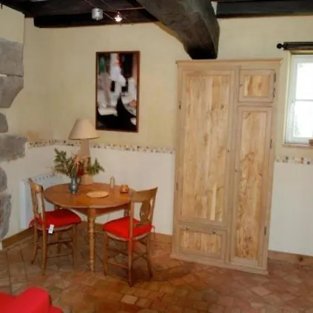 House Domaine De Crottay 1 * Maresche